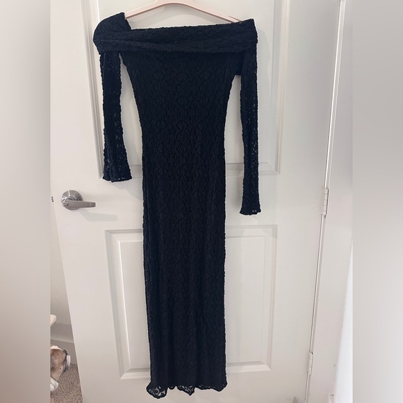 Zara Dresses & Skirts - Zara Black Lace Long Sleeve Maxi Dress